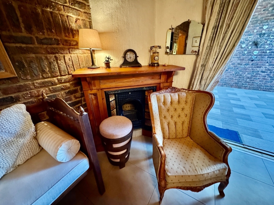5 Bedroom Property for Sale in Baillie Park North West